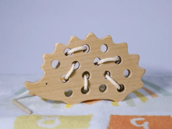 Erizo Juego de Coser Con Cuerdas